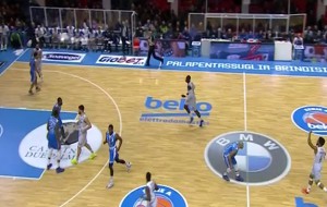 Brindisi batte i campioni d’Italia e torna al successo in campionato
