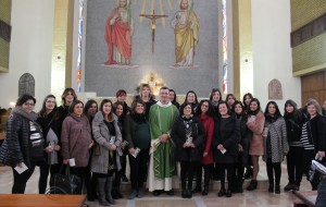 Mamme in attesa ricevono benedizione al Santuario dei SS. Medici