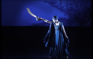 Carla Fracci danzerà al Nuovo Teatro Verdi di Brindisi con “Shéhérazade”
