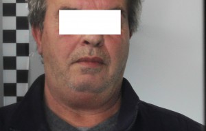 Minaccia e picchia tutti quelli che si avvicinano alla ex: arrestato stalker