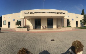 I Testimoni di Geova commemorano la morte di Cristo