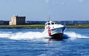Pesca sportiva nell’area protetta di Torre Guaceto: controlli e sanzioni della Capitaneria di Porto