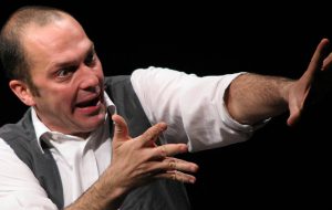 “Orlando Furiosamente solo rotolando” chiude la rassegna “Teatri a Vapore”