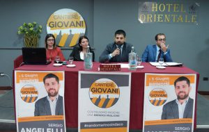 Sergio Angelelli si presenta: “ci metto la faccia di giovane professionista. Basta ai tuttologi in politica”