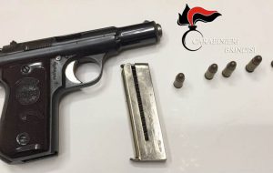 Musicista ferito a una gamba dopo un litigio: catturato 17enne