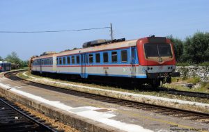 Fermata FSE soppressa a Ceglie: raccolta firme per ripristinarla