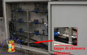 Una denuncia a piede libero per furto continuato di acqua