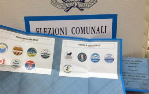 Urne chiuse per il ballottaggio, affluenza: Brindisi 41,46%, Fasano 57,67%