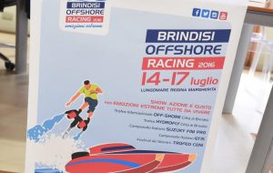 Brindisi Off Shore Racing 2016, spettacolo nelle acque del porto