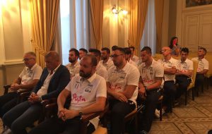 Presentata la rosa 2016/17 e ufficializzato il nuovo Palazzetto dello Sport. Oggi via al campionato con Junior-Kelona.