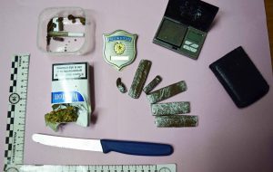 Droga nel forno e nel negozio di oggetti militari: nei guai due ostunesi