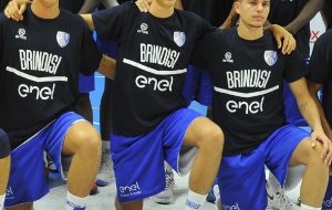 New Basket Brindisi: Fiusco, Invidia e Pacifico aggregati alla prima squadra