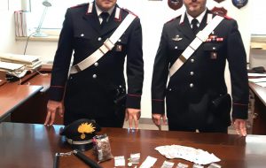 In auto coca, erba e MDMA: due baresi arrestati a Ceglie