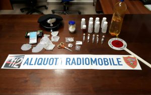In casa eroina, cocaina e metadone: due arresti a Carovigno