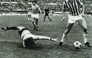 Al Castello di Carovigno si presenta “Lamberto Boranga – Il portiere senza guanti”