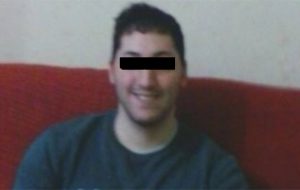 Tenta furto in appartamento ma la polizia lo coglie in flagrante: arrestato 27enne