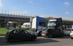Malore in auto: deceduto 25enne