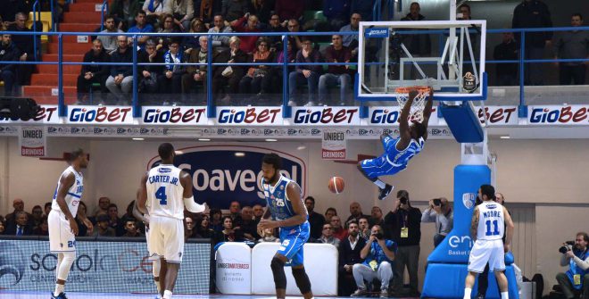 New Basket Brindisi-Sassari=76-61 Photogallery di Maurizio Pesari