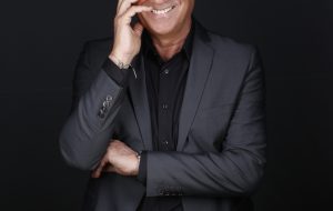 Domani Massimo Ghini apre la stagione teatrale di Fasano