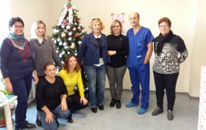Andos dona un albero di natale al reparto di chirurgia Senologica dell’Ospedale Perrino