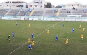 Il Brindisi non sa più vincere: delude lo 0-0 interno contro l’Aradeo