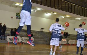 La Dinamo Brindisi interrompe la striscia positiva. Massafra vince per 70-64