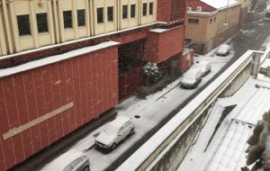 Emergenza neve: Emiliano raccomanda la chiusura degli uffici pubblici fino a martedì