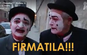 Tindilo, decima puntata: “Firmatila!”