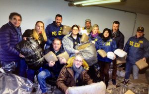 Maxisequestro di droga sulla litoranea nord: sequestrati 400 Kg di erba, sul mercato valgono oltre 300mila euro