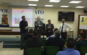 Sicurezza negli uffici postali: i Direttori degli Uffici a lezione dalla Polizia di Stato