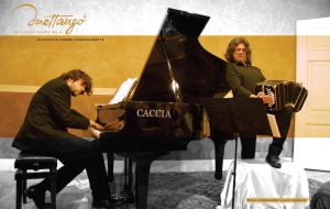 Fasanomusica: domenica Duettango al Teatro Sociale