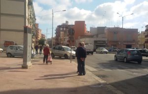Nuovo blitz contro gli abusivi: momenti di tensione nella zona dell’ex Mercato di Sant’Angelo