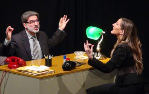 Mercoledì 17 “La Signora e il Funzionario” al Teatro Kennedy di Fasano