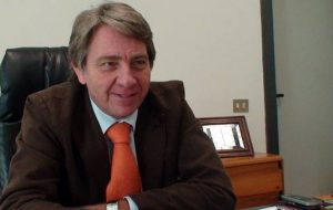 Rapina alla Farmacia Comunale: la solidarietà del Commissario Giuffrè al farmacista Cappelli