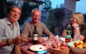 Claudio Ranieri innamorato dei vini di Cantina Risveglio di Brindisi