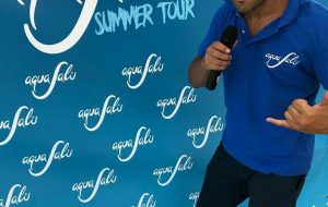 Il summer tour di Aquasalis fa tappa ad Ostuni e Monopoli con Ale Baldi