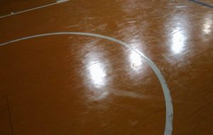Il Futsal Brindisi perde 7-3 con il Salapia, ma la ripresa si gioca su un campo scivolosissimo
