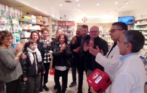 Un defibrillatore per le emergenze nel centro di Brindisi