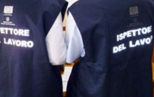 Impiega lavoratrice extracomunitaria in nero: denunciato imprenditore di Erchie