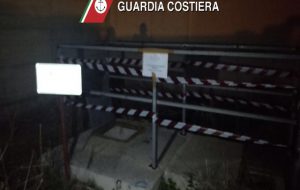Carbone sversato in mare, Enel: “riconducibile alle operazioni di una ditta appaltatrice”