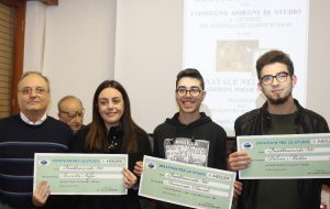 Quattro studenti del Liceo Marzolla-Leo-Simone-Durano premiati dall’Associazione Jonathan di Brindisi