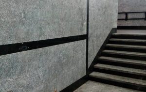 Smantellato il montascale per disabili del sottopasso ferroviario