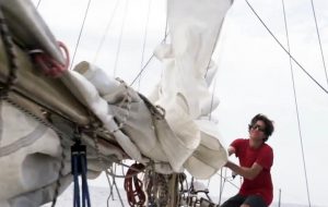Incontro a Brindisi con Francesco Cappelletti,  l’unico italiano che parteciperà alla Golden Globe Race 2018, la più rischiosa regata in solitario intorno al mondo
