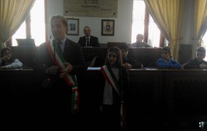 Alessandra Farina è il Sindaco dei Ragazzi di San Vito dei Normanni: al lavoro il Consiglio e la Giunta