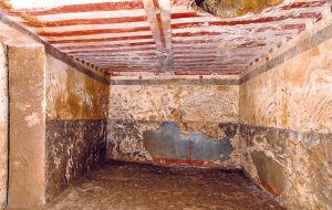 Da domani ad Egnazia sarà possibile visitare la bellissima Tomba delle Melagrane