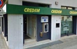 Rapina alla Credem di Viale Aldo Moro: in azione due banditi a volto scoperto