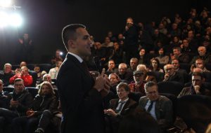 Di Maio a Brindisi: “Nei prossimi 24 giorni si decidono i prossimi 10 anni”