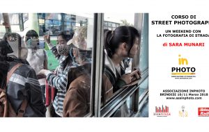 Un week end con la fotografia di strada. Sara Munari a Brindisi per l’associazione Inphoto