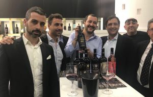 Al Vinitaly Salvini incontra gli imprenditori pugliesi Marco Carrisi ed Eugenio Arsieni