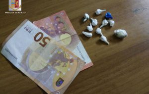 Dieci birilli di cocaina negli slip: arrestato 26enne di Ostuni